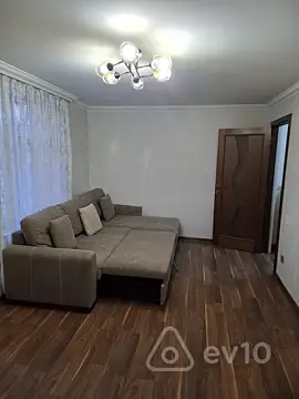 Kirayə verilir 1 otaqlı köhnə tikili 50 m² — Bakı, Nərimanov 1 otaq 50.00 m²
