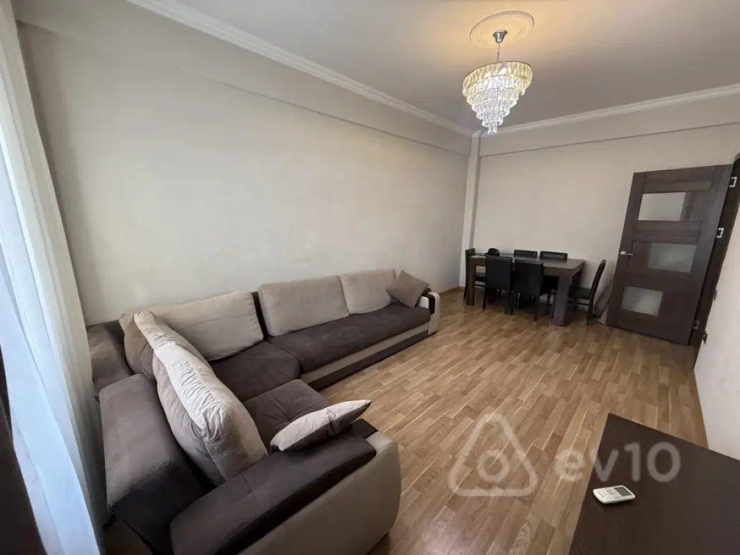 Kirayə verilir 2 otaqlı yeni tikili 63 m²