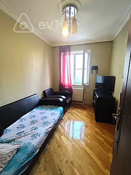 Kirayə verilir 2 otaqlı köhnə tikili 50 m² — Bakı, Yasamal 2 otaq 50.00 m²
