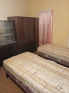 Kirayə verilir 3 otaqlı köhnə tikili 60 m² — Bakı, Yasamal 3 otaq 60.00 m²
