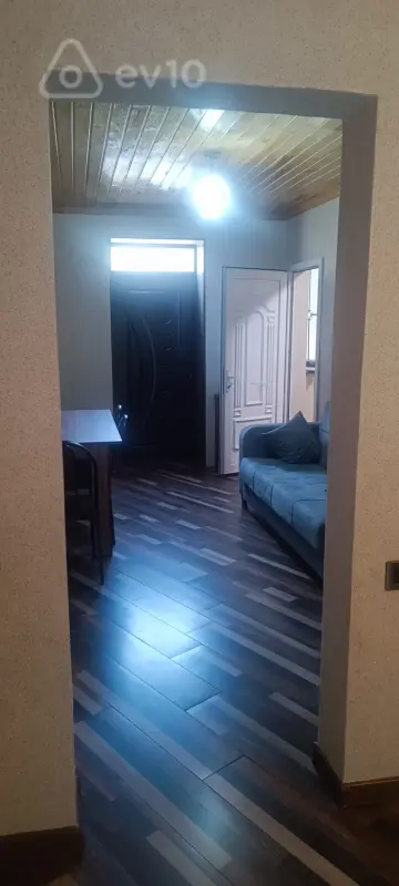 Kirayə verilir 2 otaqlı həyət evi 65 m²