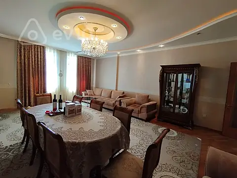 Satılır 4 otaqlı yeni tikili 160 m² — Bakı, Nərimanov 4 otaq 160.00 m²