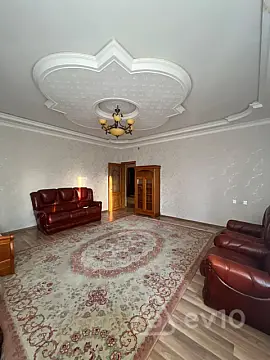 Kirayə verilir 4 otaqlı köhnə tikili 120 m² — Bakı, Nəsimi 4 otaq 120.00 m²