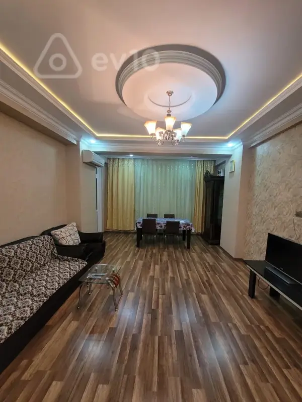 Kirayə verilir 2 otaqlı yeni tikili 75 m²