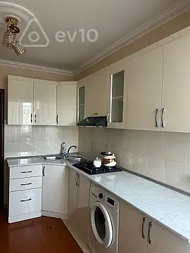 Kirayə verilir 2 otaqlı köhnə tikili 60 m² — Bakı, Nərimanov 2 otaq 60.00 m²