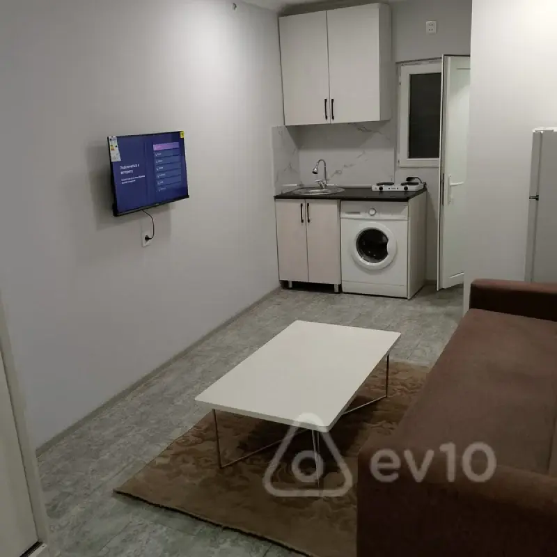 Kirayə verilir 1 otaqlı köhnə tikili 25 m²