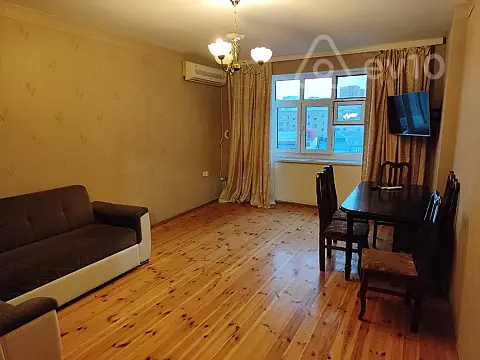 Kirayə verilir 2 otaqlı köhnə tikili 56 m² — Xırdalan 2 otaq 56.00 m²