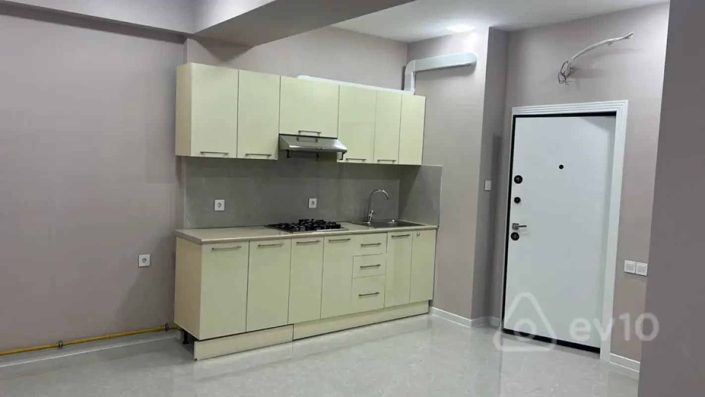 Kirayə verilir 3 otaqlı yeni tikili 63 m²