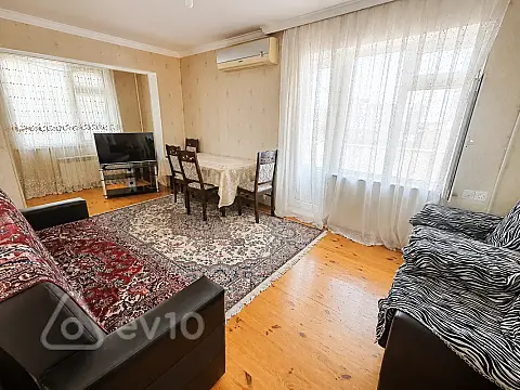 Kirayə verilir 2 otaqlı köhnə tikili 60 m² — Bakı, Nizami 2 otaq 60.00 m²