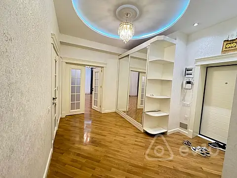 Satılır 4 otaqlı yeni tikili 156 m² — Bakı, Binəqədi 4 otaq 156.00 m²