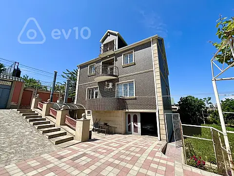 Satılır 8 otaqlı həyət evi 440 m² — Bakı, Abşeron 8 otaq 440.00 m²