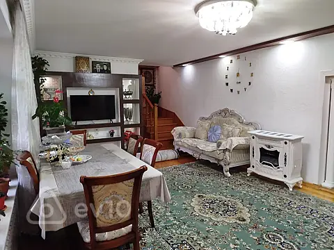 Satılır 5 otaqlı həyət evi 300 m² — Bakı, Binəqədi 5 otaq 300.00 m²
