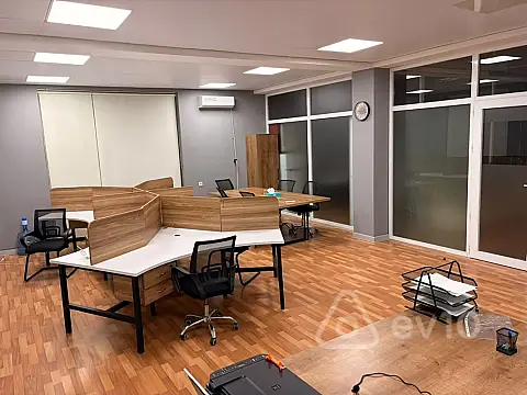 Kirayə verilir 1 otaqlı ofis 60 m² — Bakı, Nərimanov 1 otaq 60.00 m²