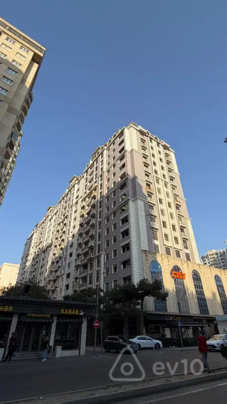 Kirayə verilir 2 otaqlı yeni tikili 100 m²