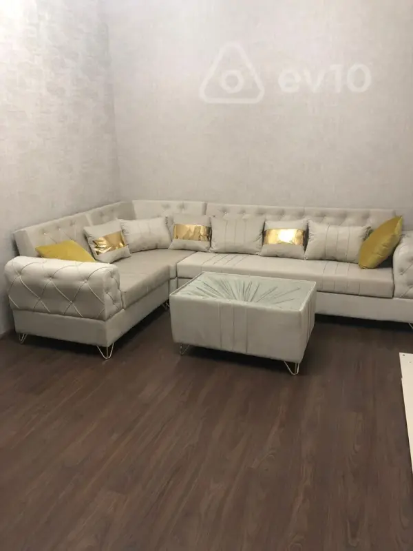 Kirayə verilir 2 otaqlı yeni tikili 70 m²