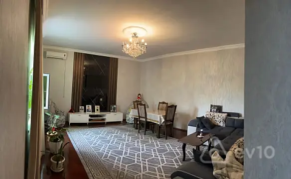 Satılır 6 otaqlı həyət evi 202 m² — Bakı, Səbail 6 otaq 202.00 m²