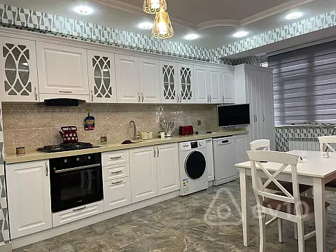 Kirayə verilir 3 otaqlı yeni tikili 135 m² — Bakı, Yasamal 3 otaq 135.00 m²