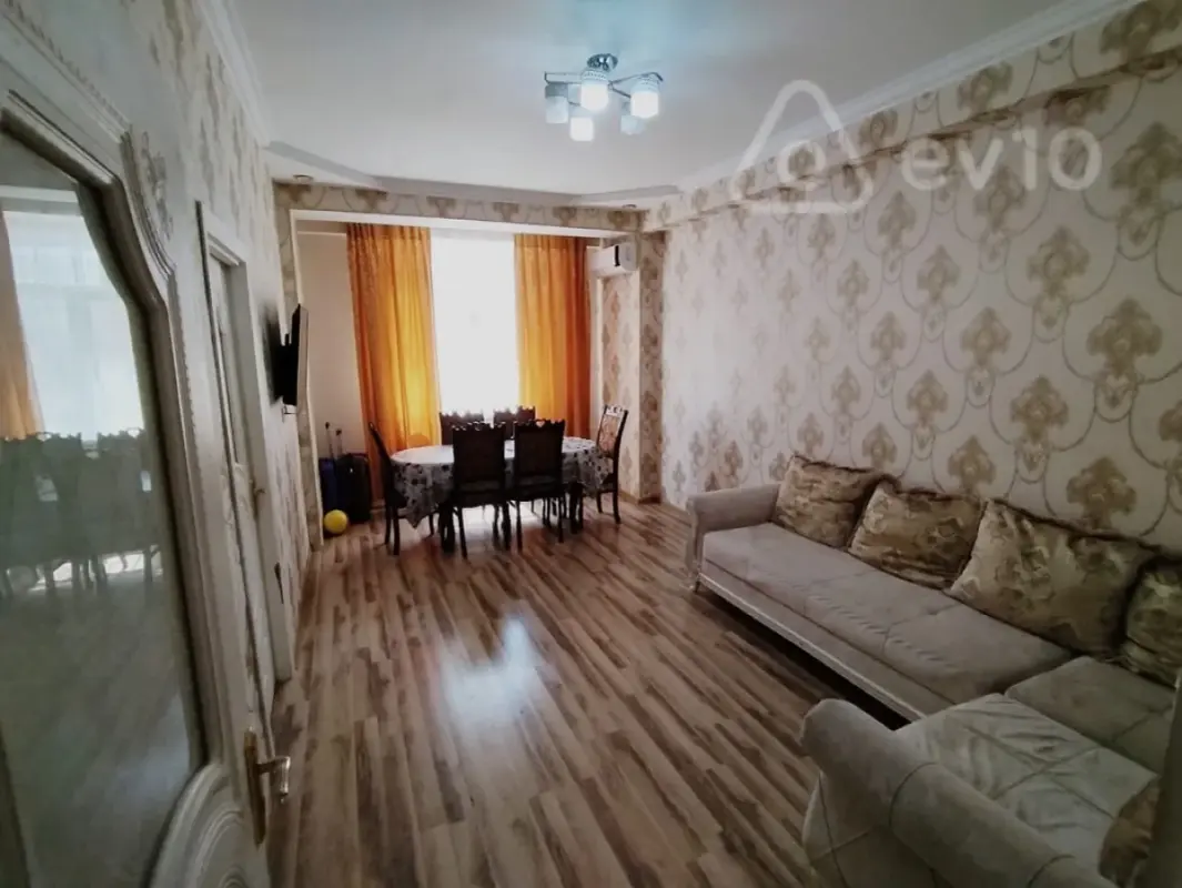 Kirayə verilir 3 otaqlı yeni tikili 70 m²