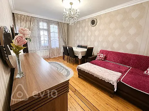 Kirayə verilir 3 otaqlı köhnə tikili 50 m² — Bakı, Nizami 3 otaq 50.00 m²