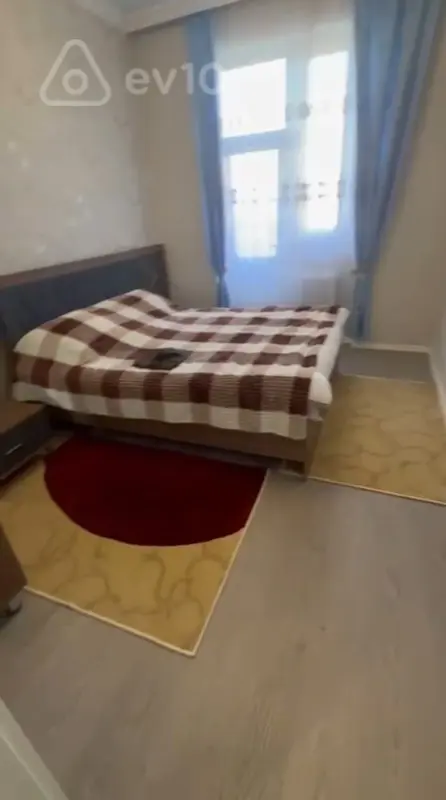 Kirayə verilir 2 otaqlı yeni tikili 49 m²