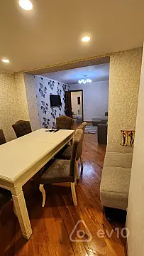 Kirayə verilir 3 otaqlı köhnə tikili 95 m² — Bakı, Nərimanov 3 otaq 95.00 m²
