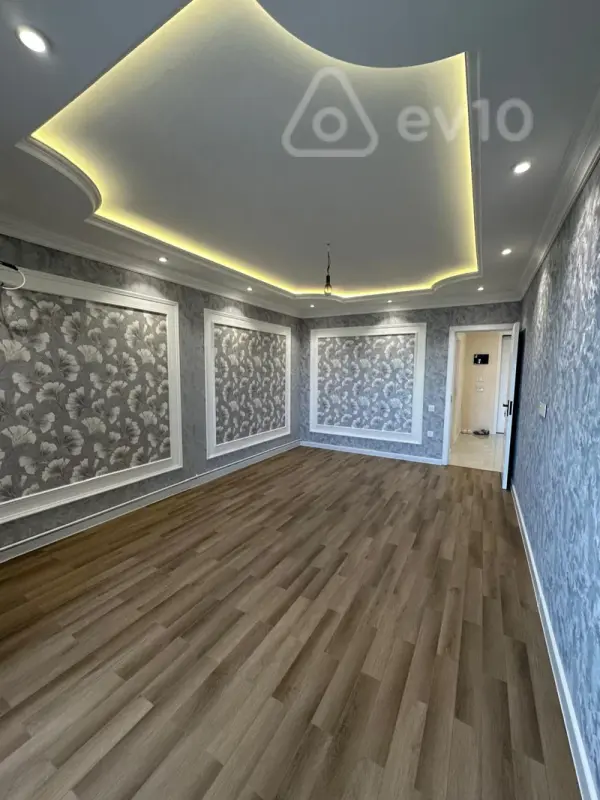 Satılır 3 otaqlı köhnə tikili 67 m²