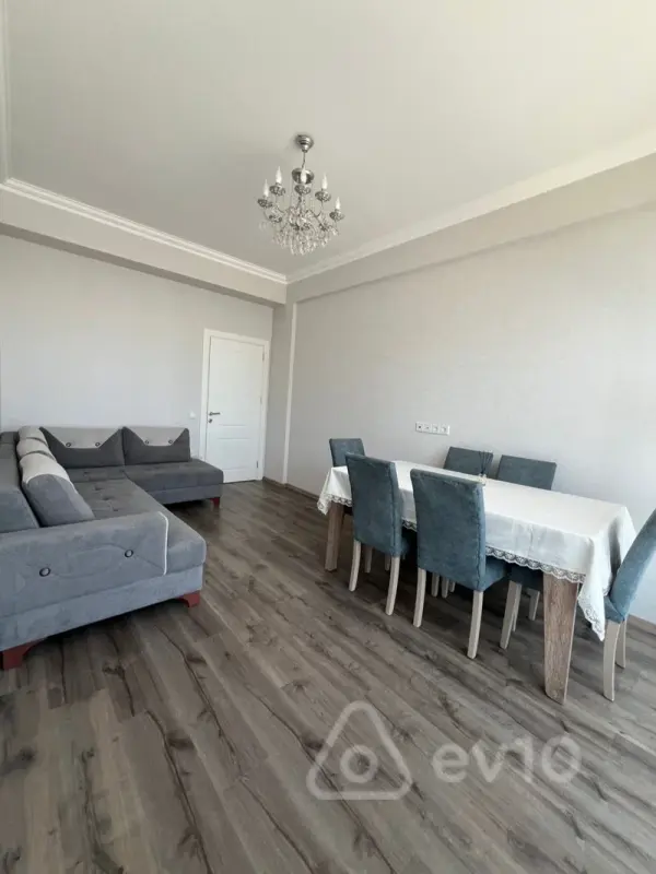 Satılır 3 otaqlı yeni tikili 75 m²