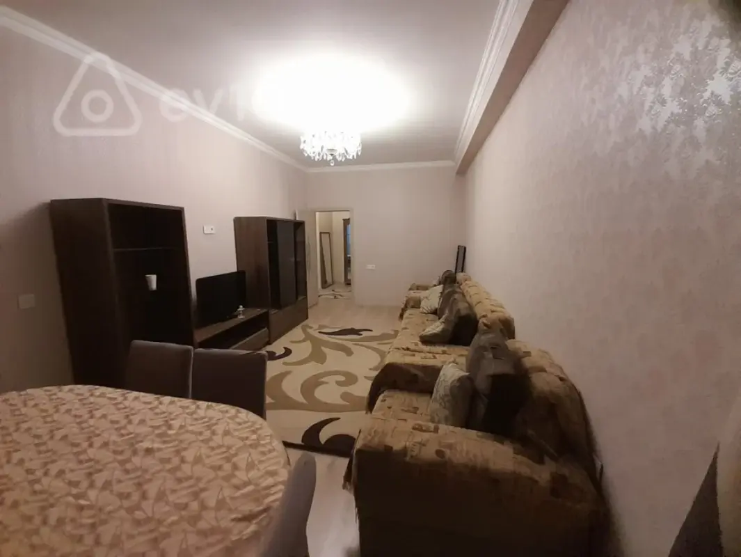 Kirayə verilir 2 otaqlı yeni tikili 60 m²