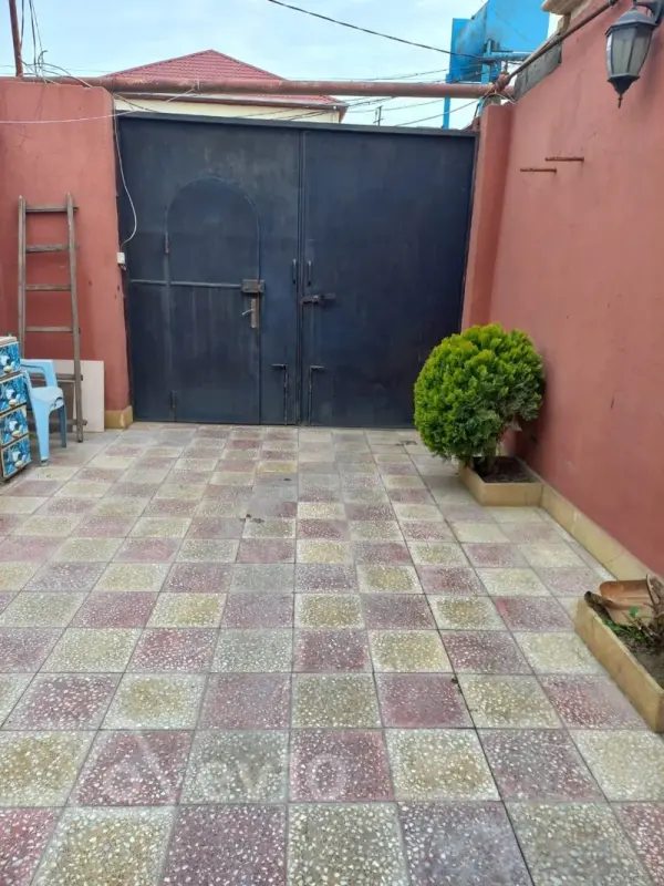 Kirayə verilir 3 otaqlı həyət evi 100 m²