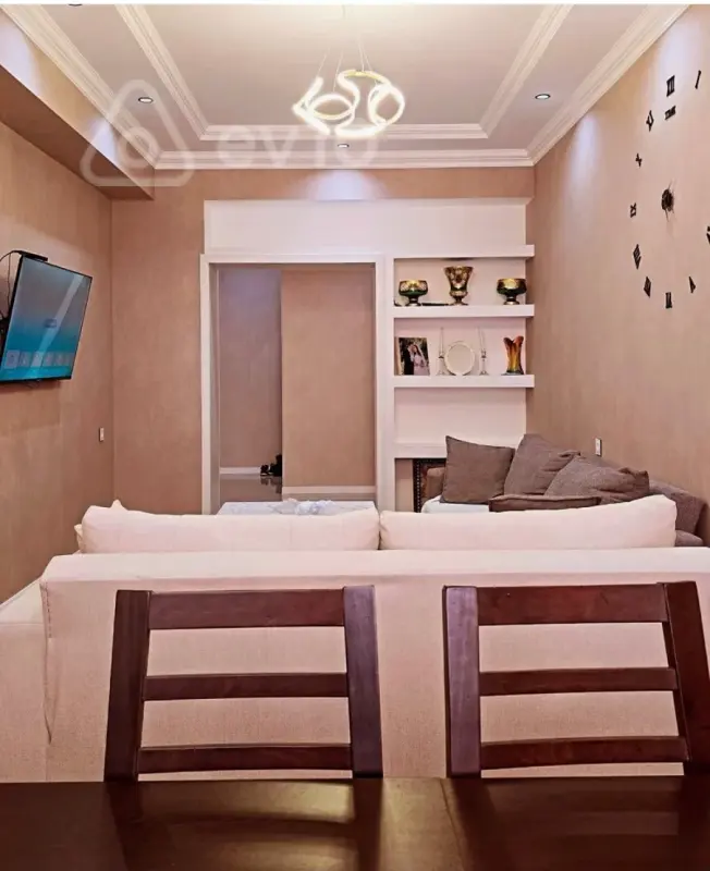Kirayə verilir 3 otaqlı yeni tikili 100 m²