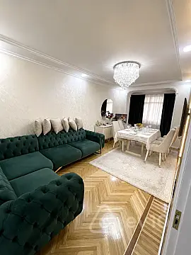 Satılır 3 otaqlı köhnə tikili 100 m² — Bakı, Binəqədi 3 otaq 100.00 m²