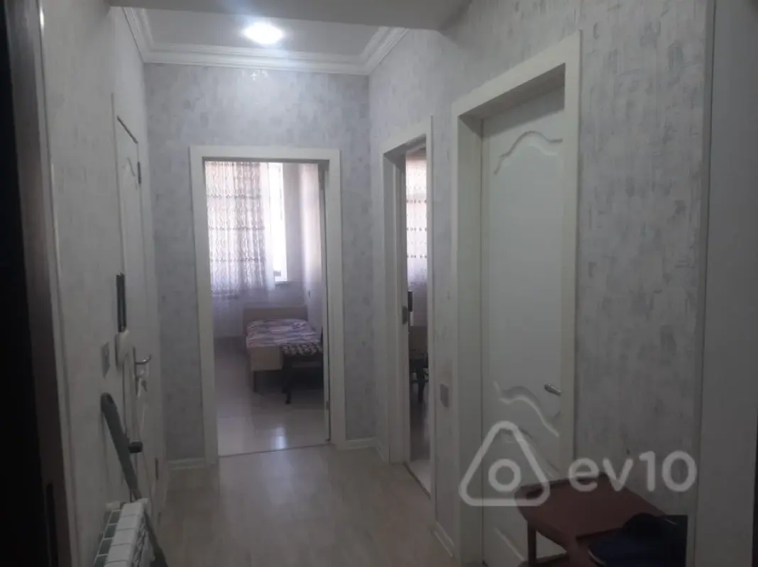 Kirayə verilir 2 otaqlı yeni tikili 54 m²