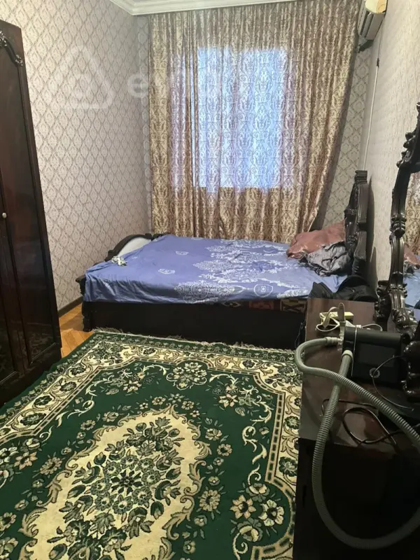 Kirayə verilir 2 otaqlı köhnə tikili 49 m²