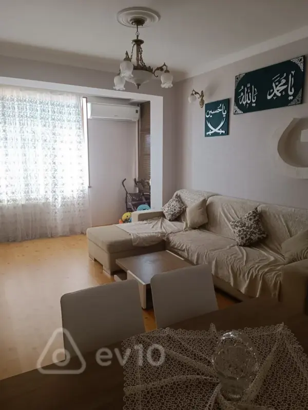 Kirayə verilir 3 otaqlı yeni tikili 103 m²