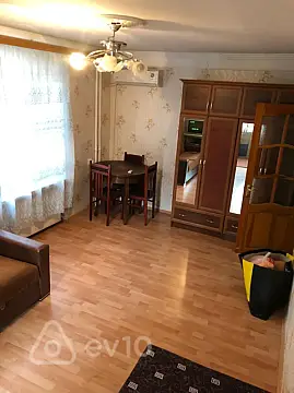 Kirayə verilir 1 otaqlı köhnə tikili 31 m² — Bakı, Yasamal 1 otaq 31.00 m²