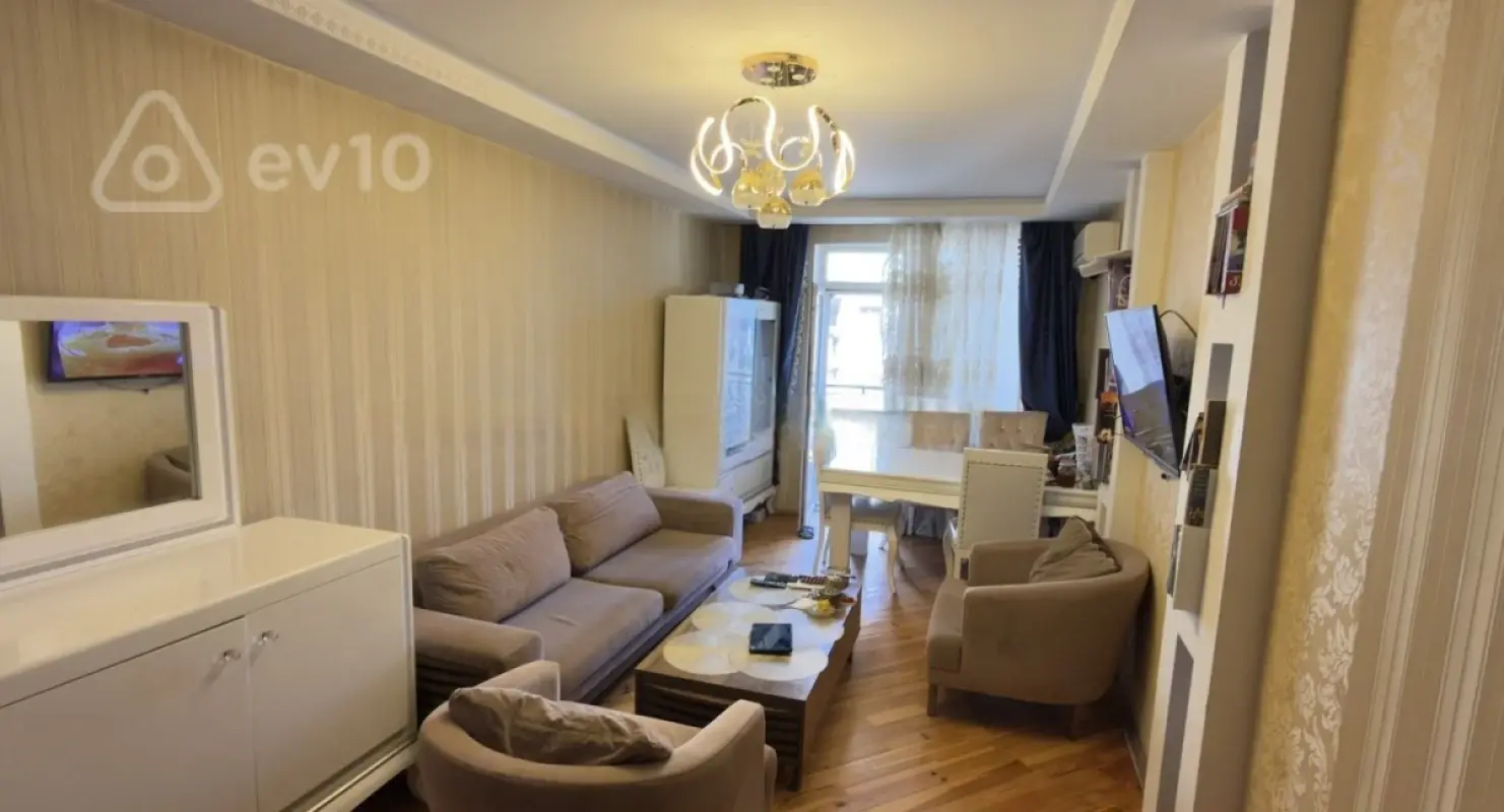 Satılır 3 otaqlı yeni tikili 74 m²