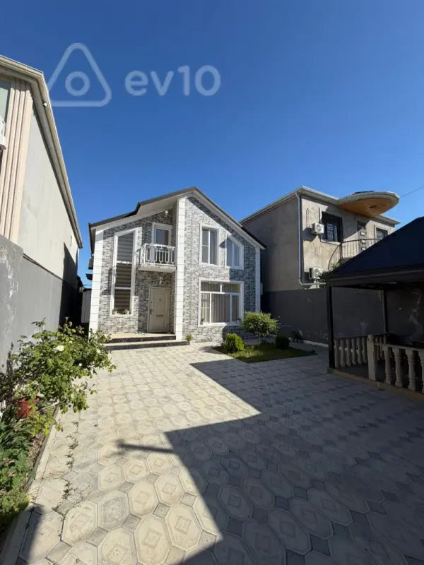 Satılır 4 otaqlı həyət evi 150 m²