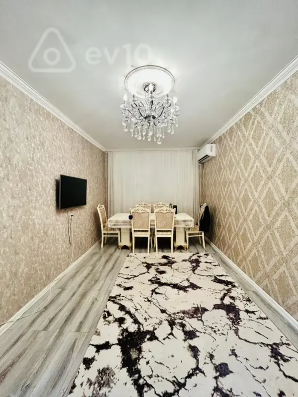 Satılır 3 otaqlı köhnə tikili 80 m²
