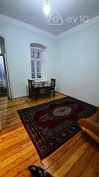 Kirayə verilir 2 otaqlı köhnə tikili 45 m² — Bakı, Nəsimi 2 otaq 45.00 m²