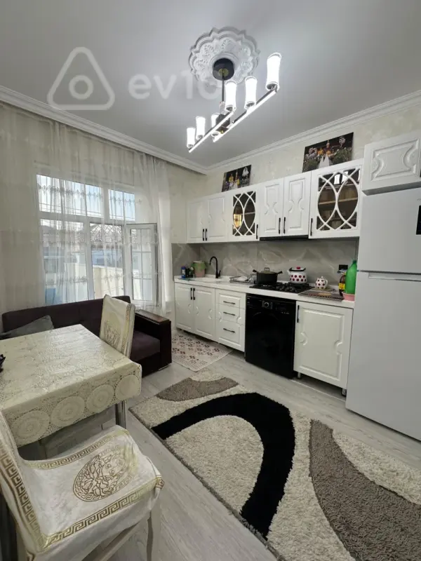 Kirayə verilir 4 otaqlı həyət evi 100 m²