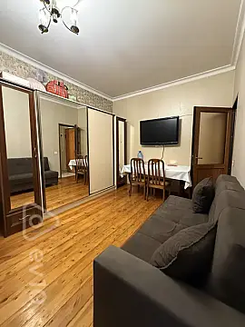 Kirayə verilir 2 otaqlı köhnə tikili 10 m² — Bakı, Nərimanov 2 otaq 10.00 m²