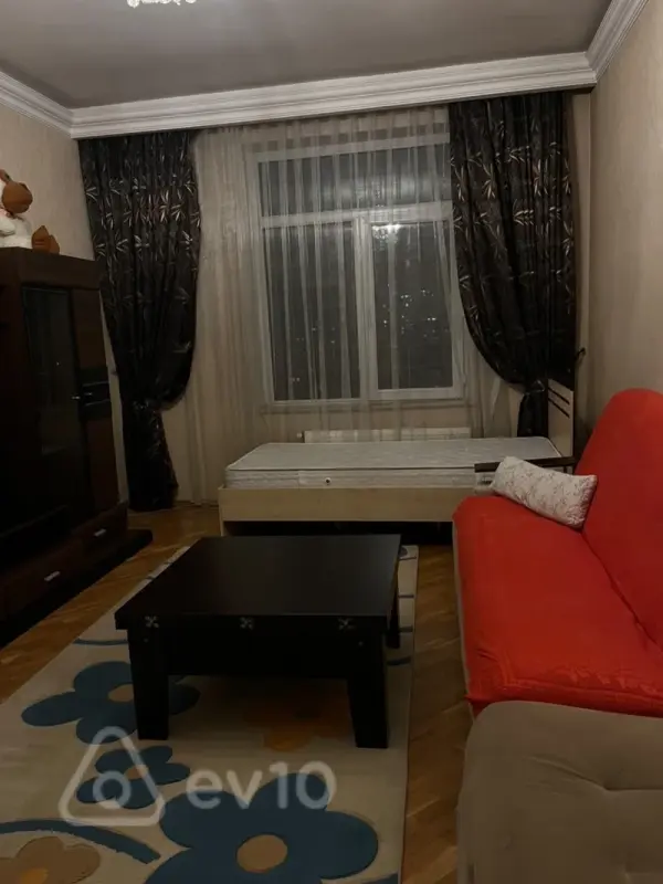 Kirayə verilir 3 otaqlı yeni tikili 65 m²