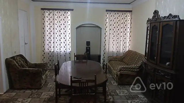 Kirayə verilir 3 otaqlı köhnə tikili 65 m² — Bakı, Yasamal 3 otaq 65.00 m²