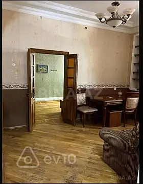 Kirayə verilir 4 otaqlı köhnə tikili 90 m² — Bakı, Nəsimi 4 otaq 90.00 m²