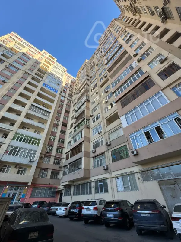 Satılır 4 otaqlı yeni tikili 154 m²
