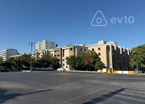 Satılır 3 otaqlı köhnə tikili 65 m² — Bakı, Yasamal 3 otaq 65.00 m²