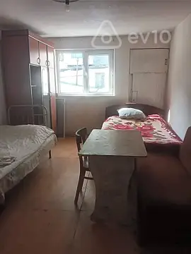 Kirayə verilir 1 otaqlı köhnə tikili 35 m² — Bakı, Yasamal 1 otaq 35.00 m²