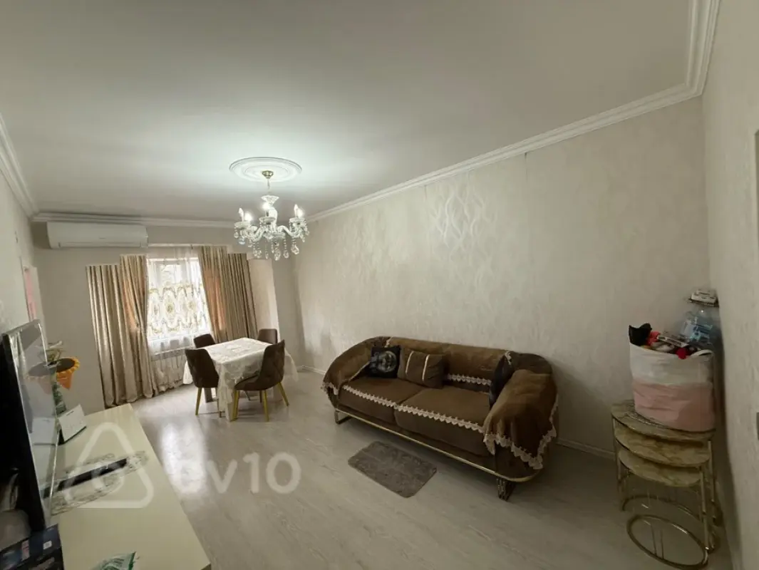 Kirayə verilir 2 otaqlı köhnə tikili 65 m²