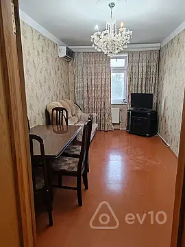 Kirayə verilir 3 otaqlı köhnə tikili 70 m² — Sumqayıt 3 otaq 70.00 m²