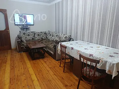 Kirayə verilir 2 otaqlı köhnə tikili 65 m² — Bakı, Nizami 2 otaq 65.00 m²